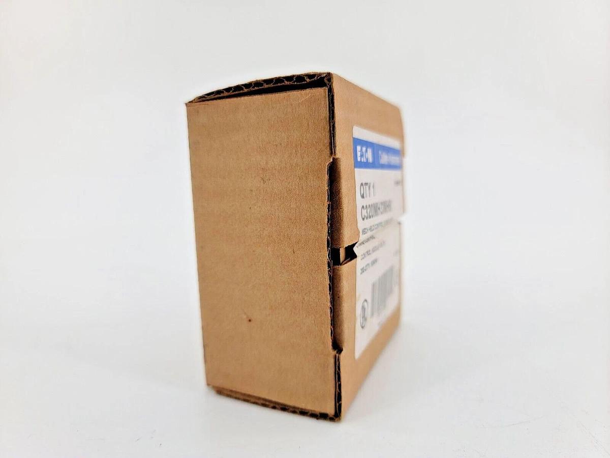 Used New Sealed Eaton Cutler Hammer C320MH3WH0 Mech Held Lighting Kit for C30