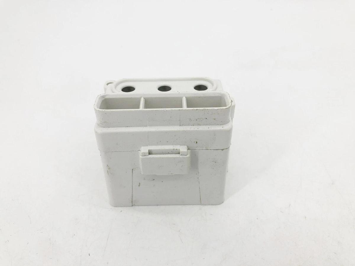 Used Eaton Cutler Hammer 49-9092 Female Load Stab