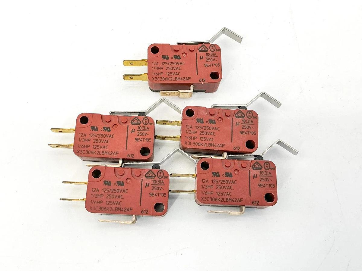 New Lot of 5 Burgess X3C306K2LBM42AF Micro Switch 12A 250V 1/3HP SE4T105- No Box