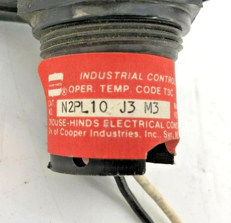 New Crouse-Hinds N2PL10 J3 M3 Corrosion Resistant Pilot Light 120V 3W