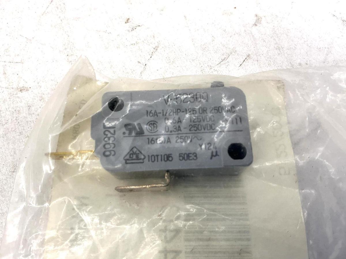 Lot of 2 New Milwaukee 23-66-1440 Switch Gray V-5230Q 1/2HP 16A 250V 23661440