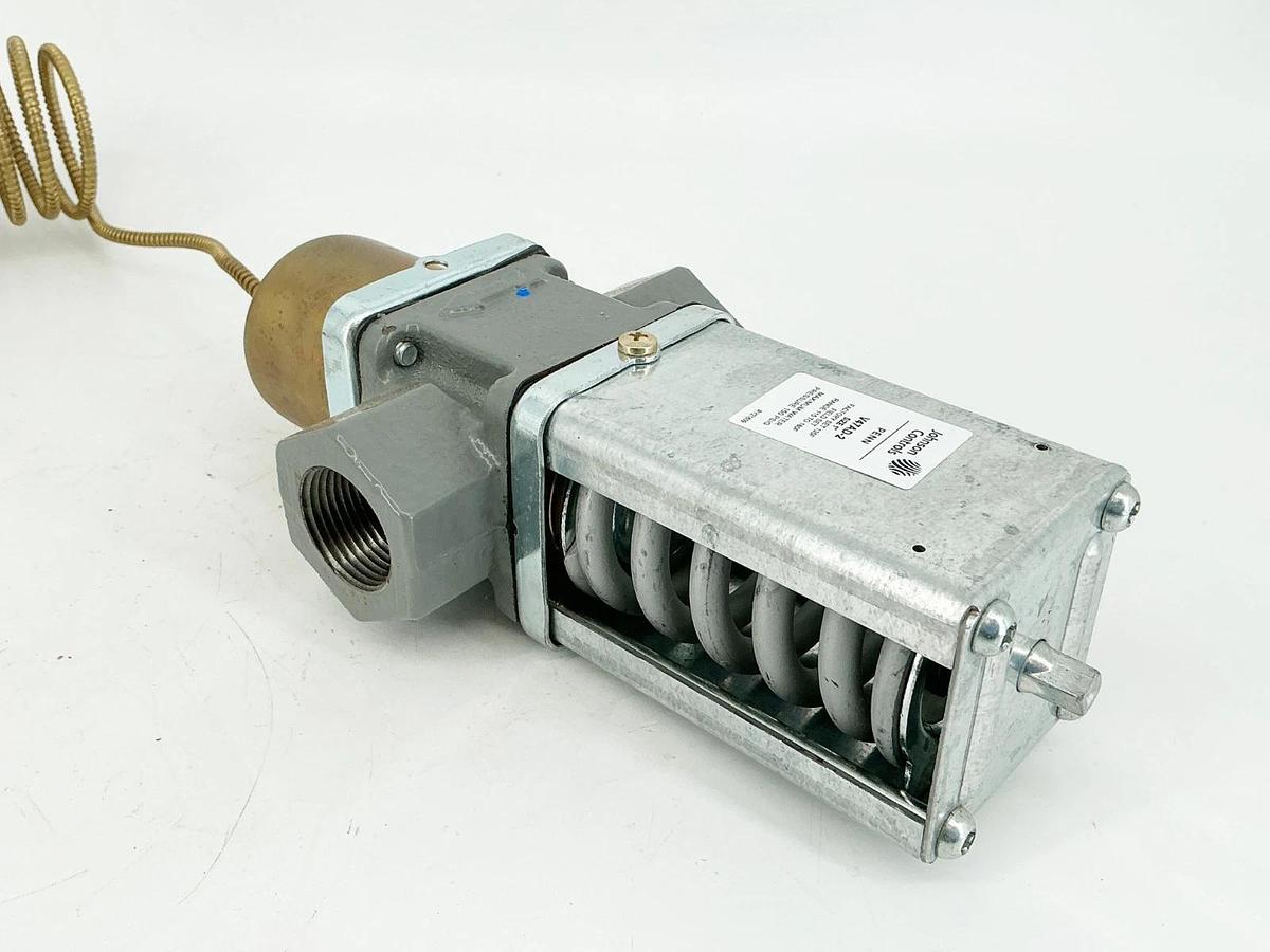 New Johnson Controls V47AD-2C 1" Water Valve 115-180 Deg F 150PSI