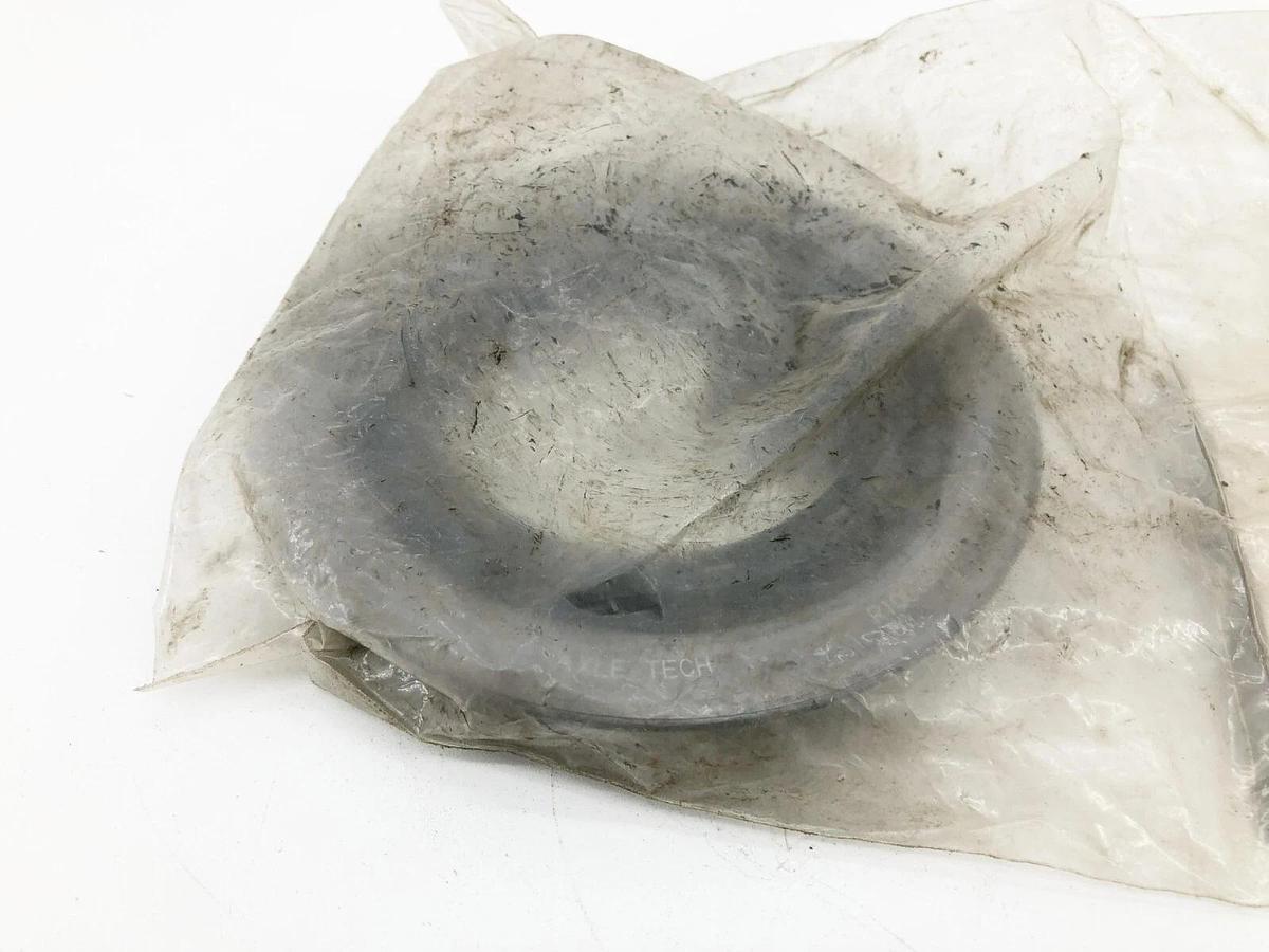New Hyster 1642099 Oil Seal