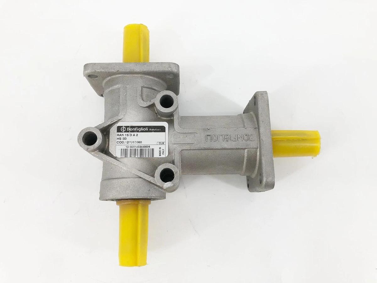 New Bonfiglioli RAN15DA2HSB3 Right Angle Gear Unit 127010060 - No Box
