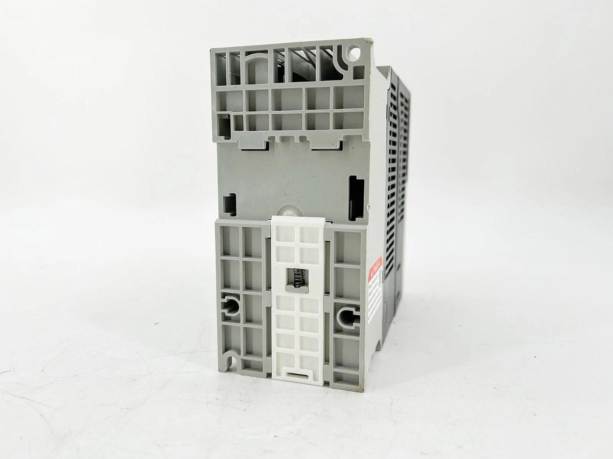 New Allen Bradley 25B-D1P4N114 PowerFlex 525 0.4kW 0.5Hp AC Drive