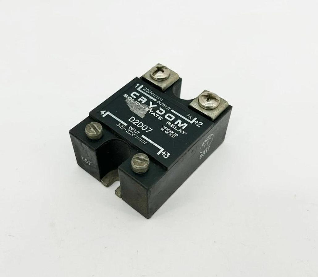 New CRYDOM D2D07 Solid State Relay, 3.5-32V