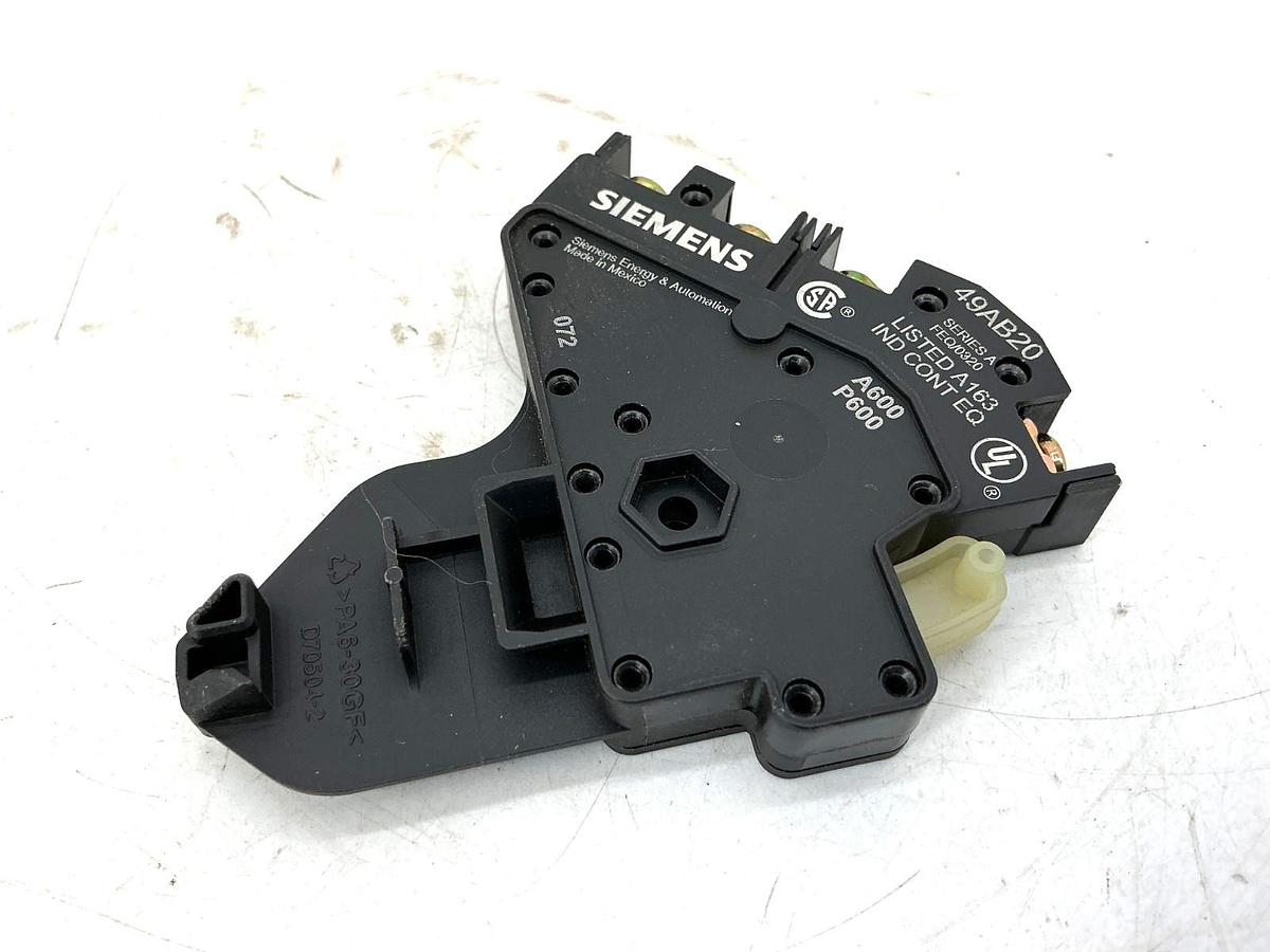 New Siemens 49AB20 Auxiliary Interlock Kit Actuator Type 2NO Size 00-4 - No Box