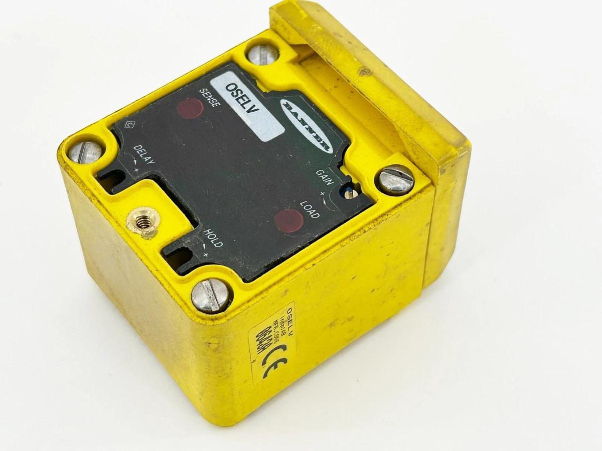 Used Banner Engineering OSELV Photoelectric Scanning Head 9M Range