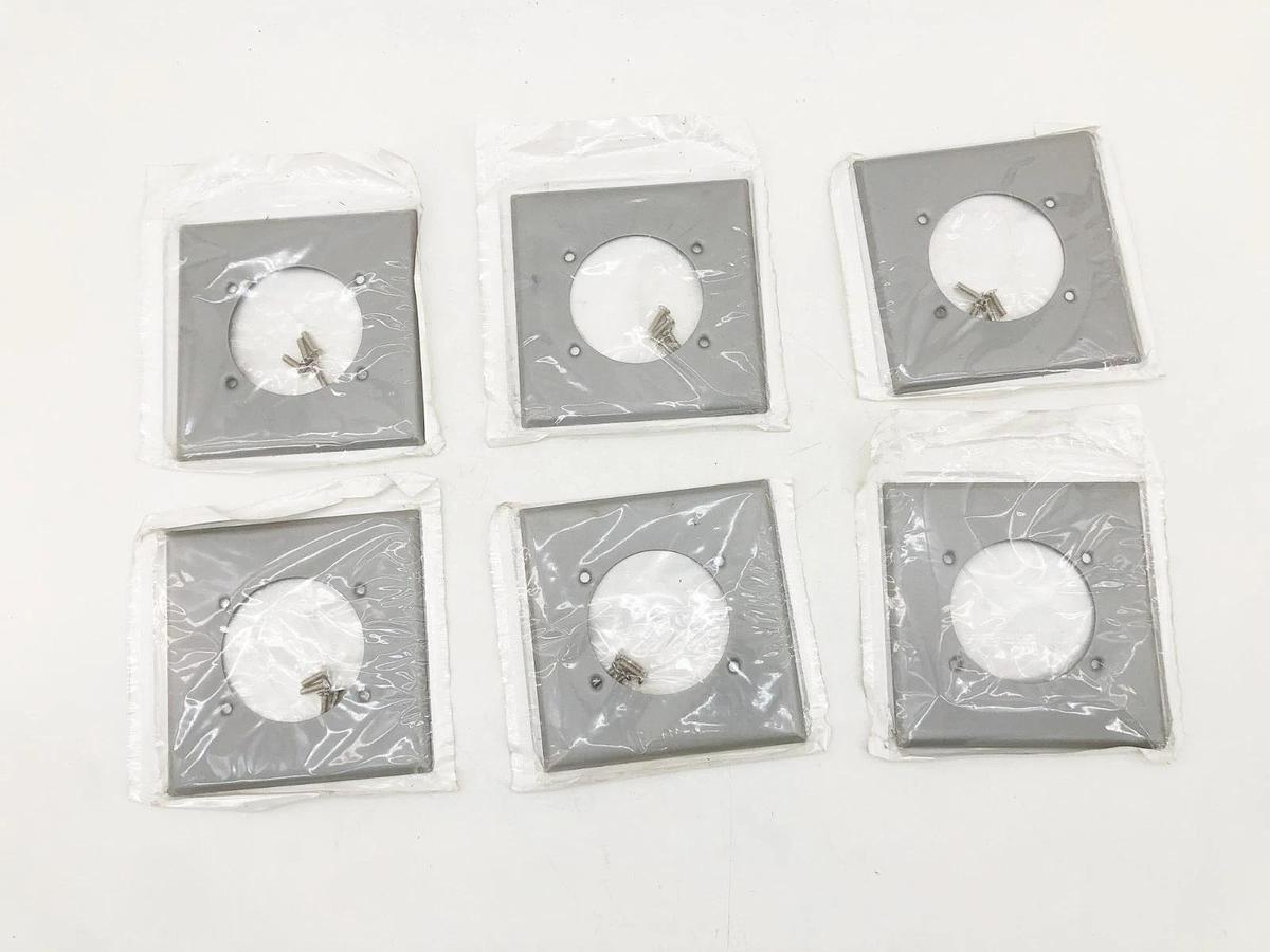 Lot of 6 New Leviton 001-0S701-0GY Receptacle Outlet Covers 2-Gang Gray Steel