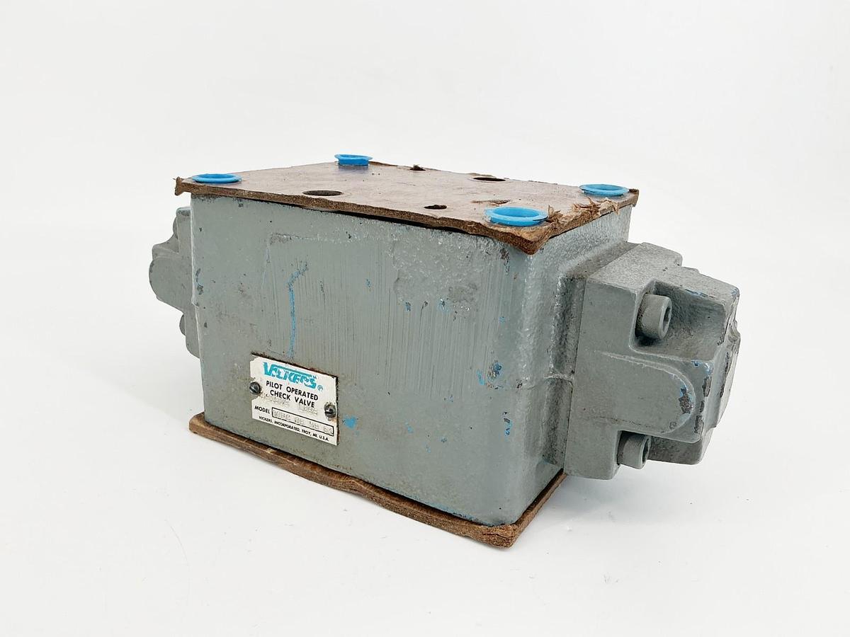 New Vickers DGPC-06-DB-51 Pilot Operated Check Valve 591509 - No Box