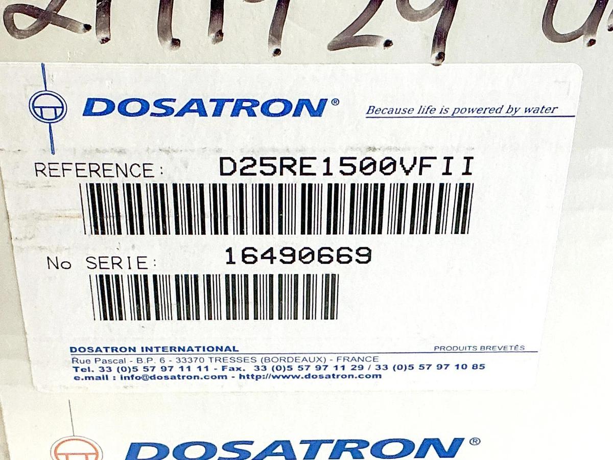 New Dosatron D25RE1500VFII Dosing Pump 11GPM 1:1500-1:500 85PSI D25RE1500