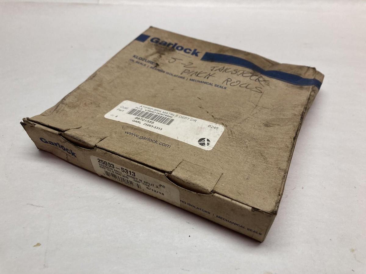 New Garlock 25003-5159 23X5159 Oil Seal Split 33" Shaft 34" Bore 0.5" Width