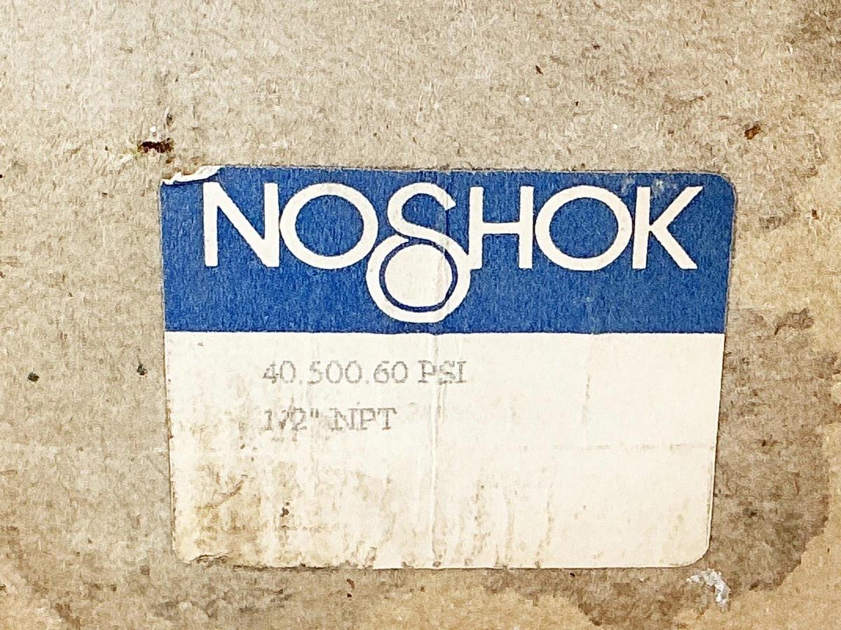 New NoShok 40-500-60 Pressure Gauge 4" Face 1/2"NPT 60PSI