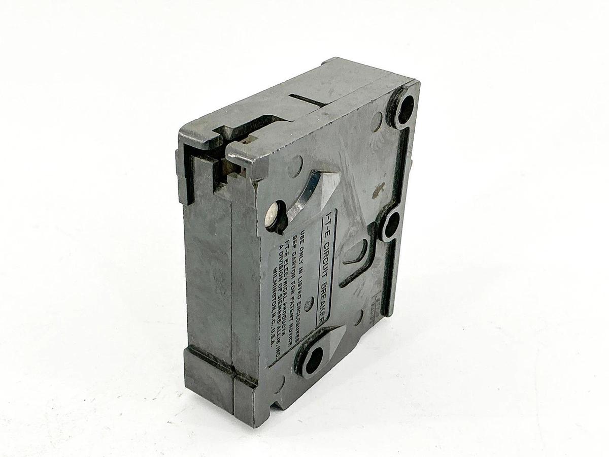 Used Lot of 6 Gould Q130 Circuit Breakers 30A 120/240V 1 Pole Type QP