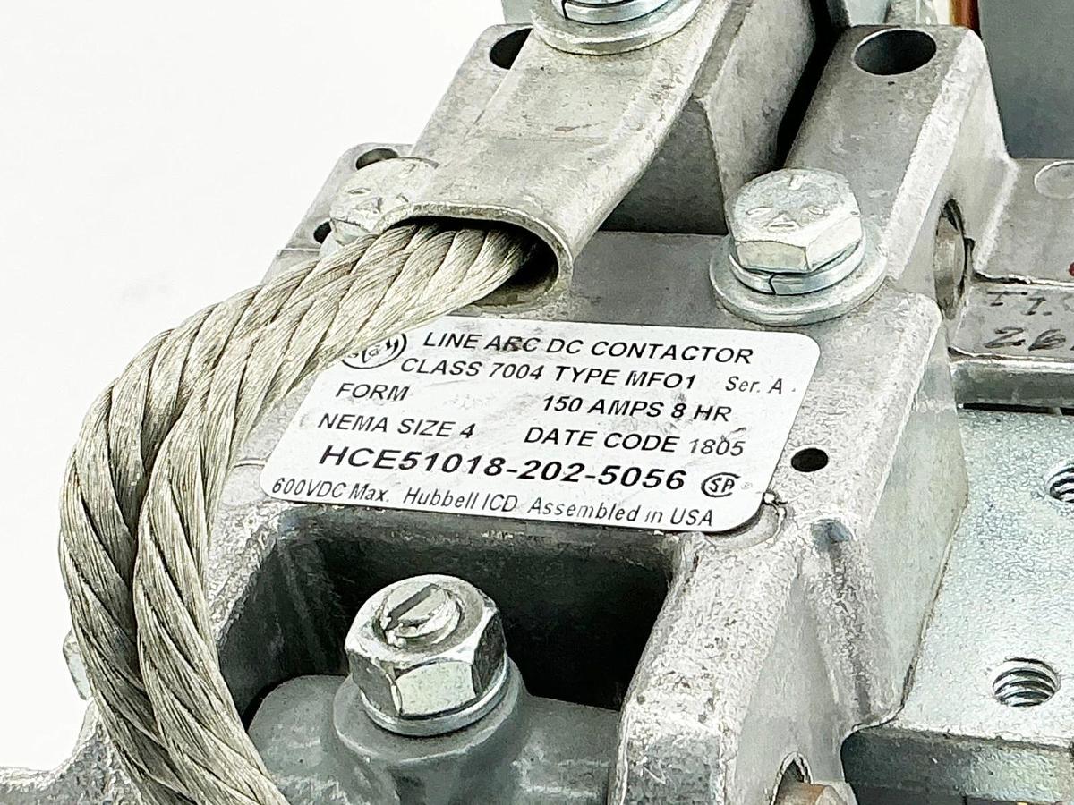 Used Hubbell EC&M HCE51018-202-5056 Line Arc DC Contactor 150A Size 4 Type 7004MFO1