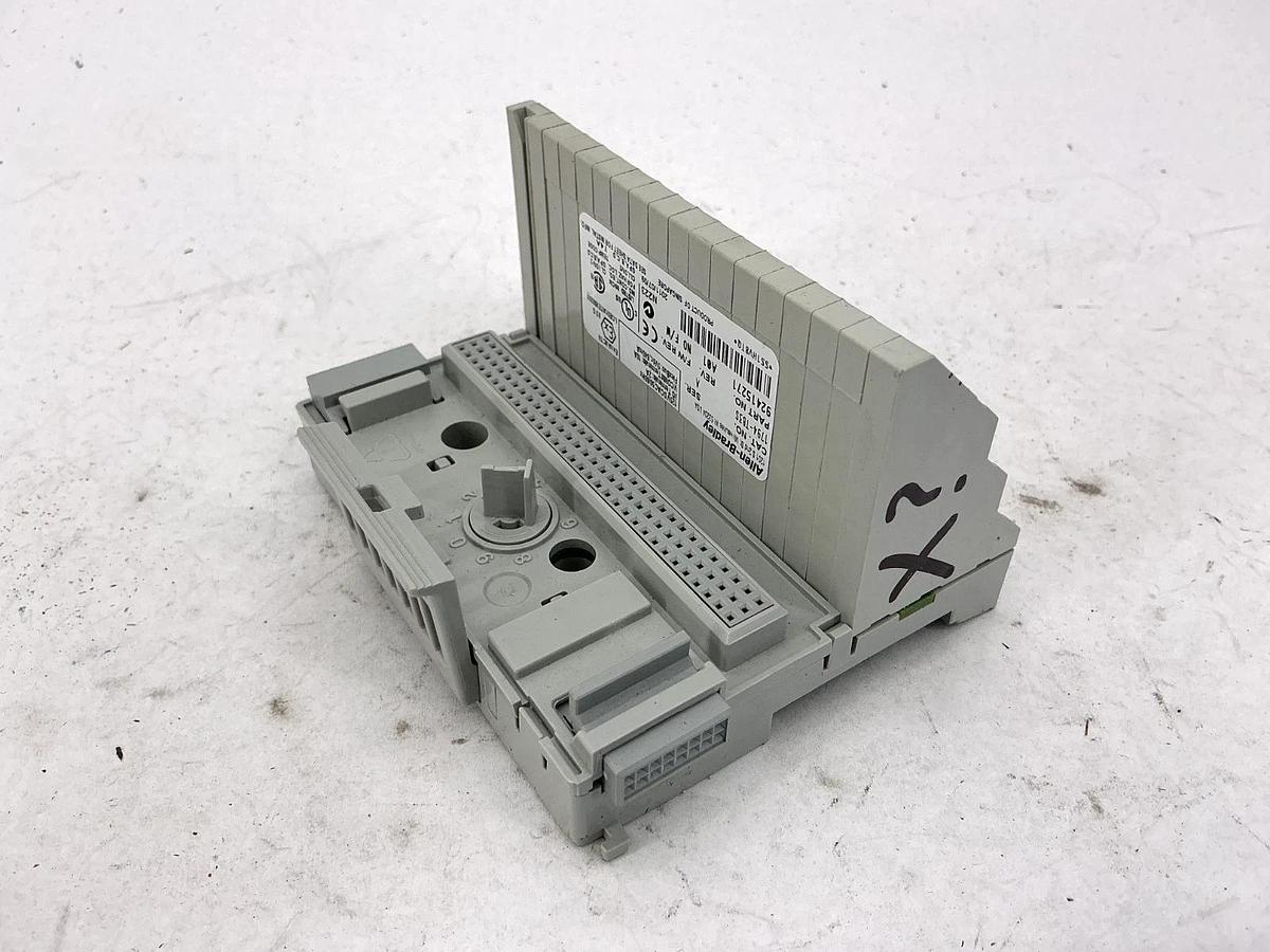Used Allen Bradley 1794-TB3S Ser A Flex Terminal Base 125V 50/60HZ I/O 16-Term