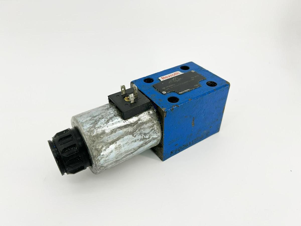 Used Rexroth R900908126 Directional Control Valve, 4WE10D33/CG24N9K4/MH