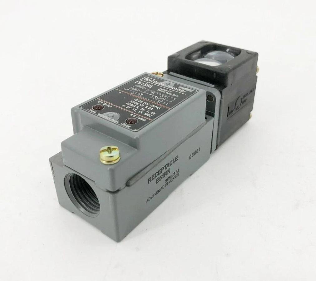 New Eaton E51NLC1 Thru-Beam Receiver Photoelectric Sensor 10-30VDC