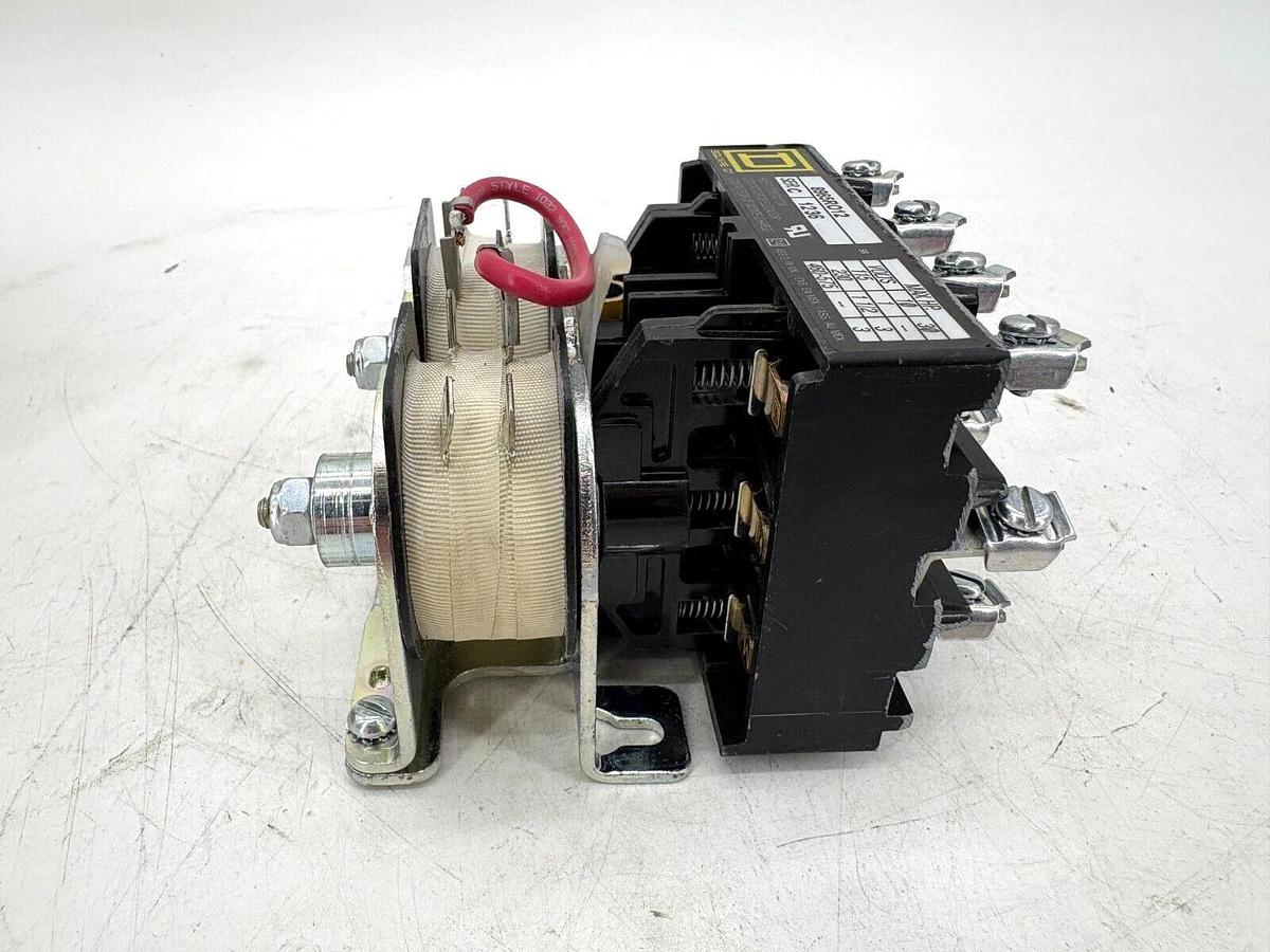 New Square D 8965RO12V02 AC Reversing Hoist Contactor 110/120V Coil 3P Open Type