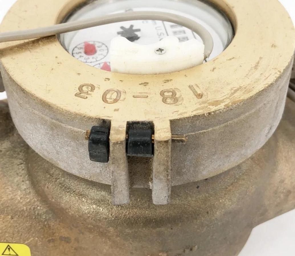New SeaMetrics MJNR-150-100G Flow Meter 1-1/2" (Minor Cosmetic Damage)