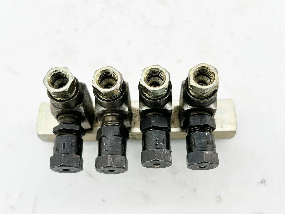 Used Lincoln SL-42 Centro-Matic Oil Injector 4 Unit XS XT