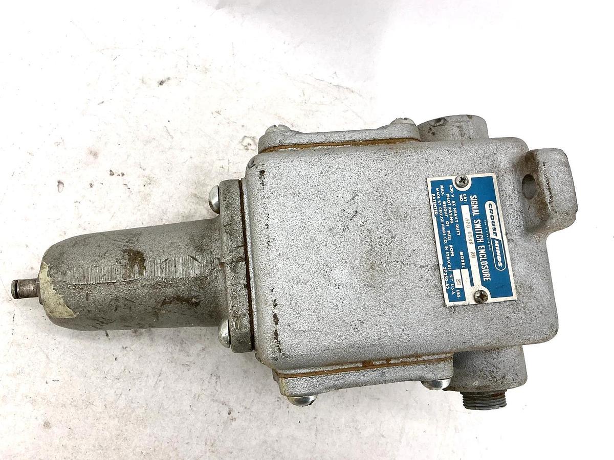 Used Crouse Hinds AFU0333-20 Signal Switch Enclosure 600V Pull Force-25lbs