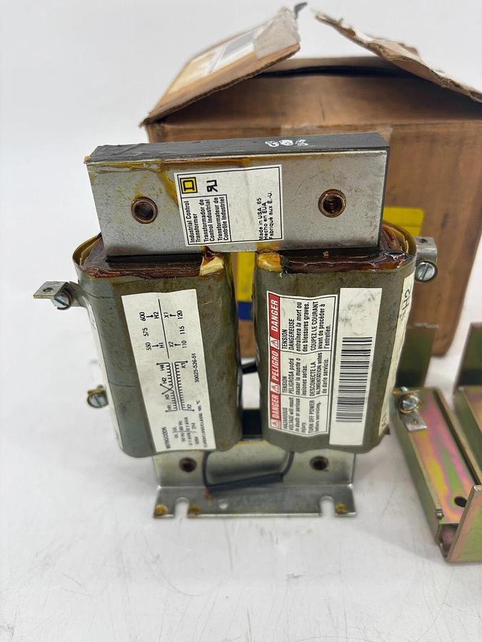 New Square D 9070GO2D5 Transformer 100VA Pri. 550/575/600V Sec. 110/115/120V