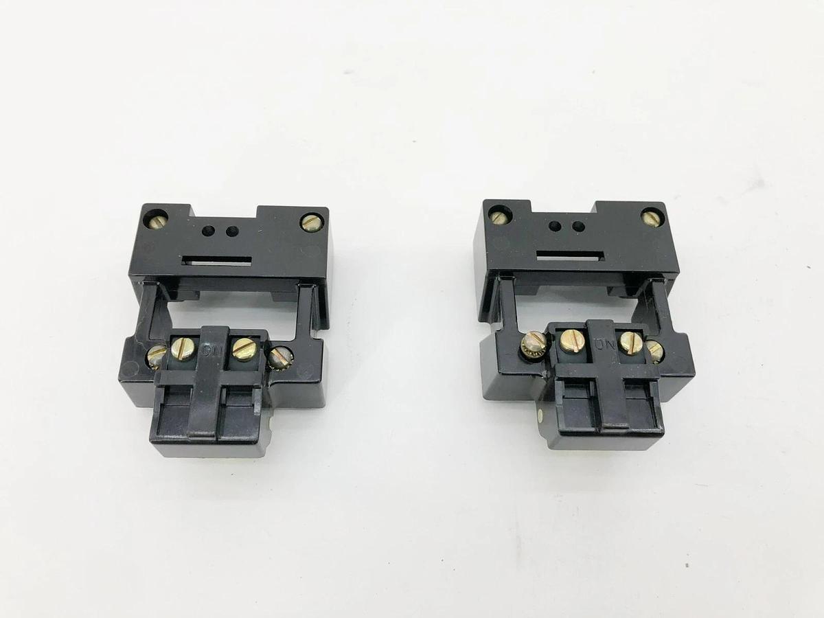 Lot of 2 New AB Allen Bradley Z-21128 Coil Covers Size 0