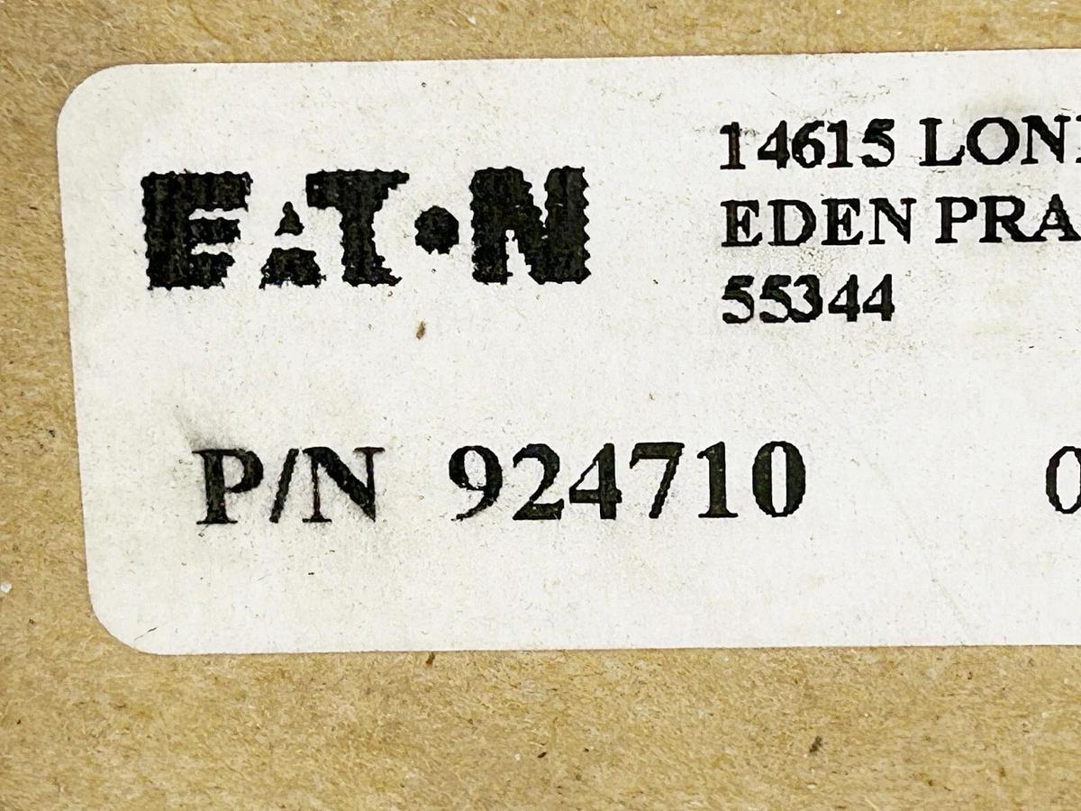 New Eaton 924710 Resevoir Adapter Baonet Style For Spin On