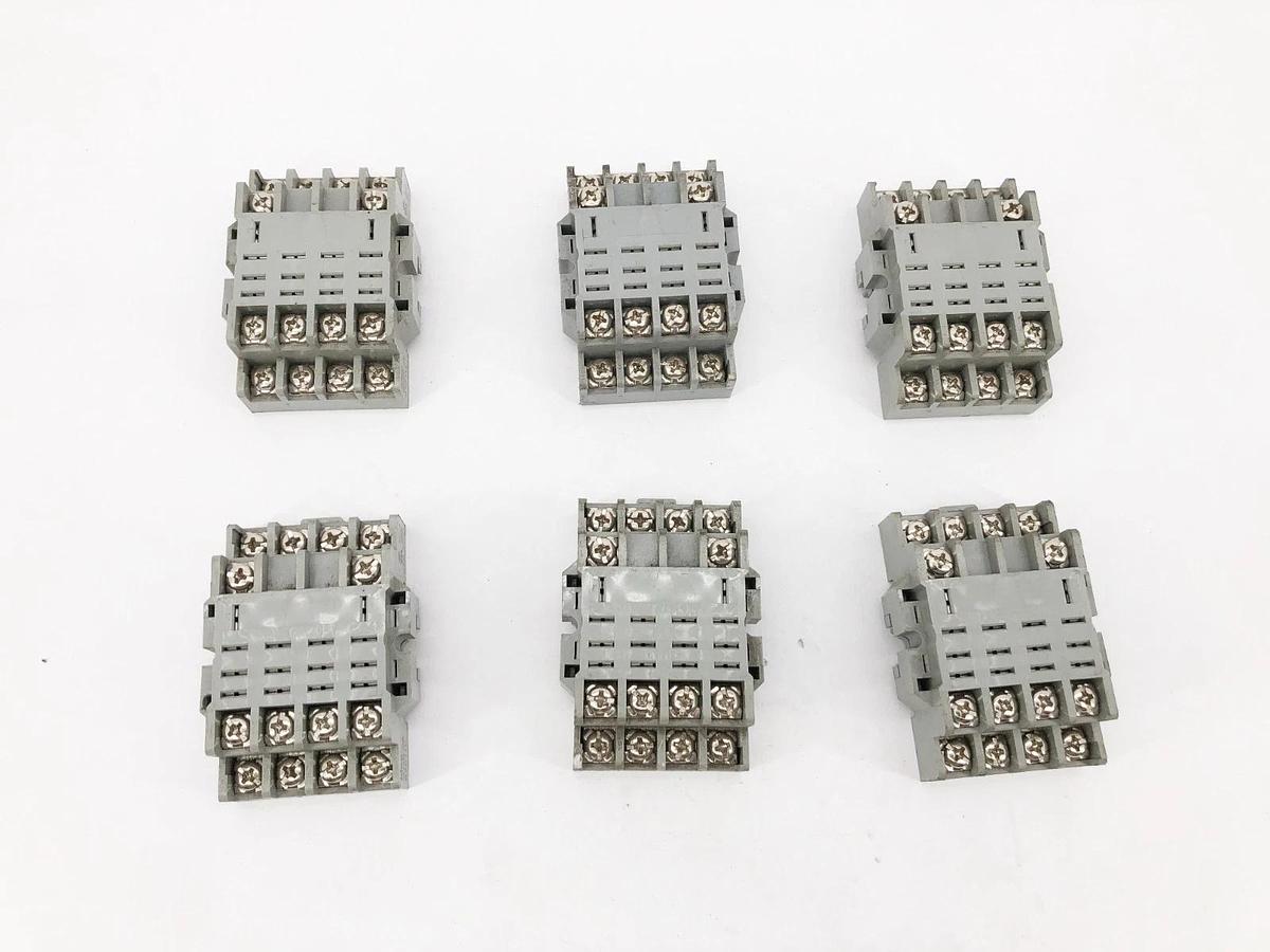 Used Lot of 6 Idec SH4B-05 Relay Base Sockets 10A 300V