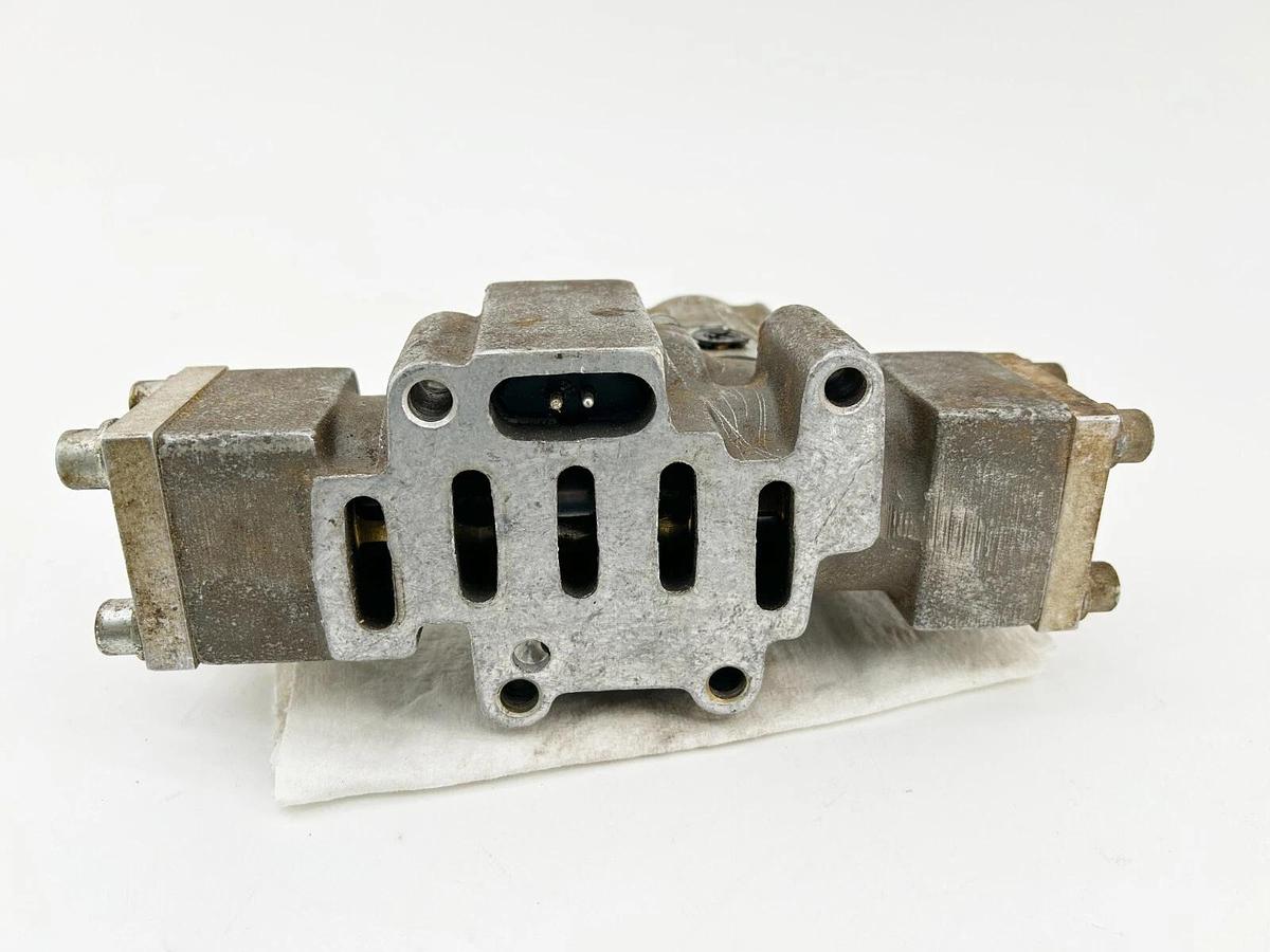 Used Schrader Bellows L5455910253 Solenoid Valve 12W 120V 140PSI W/ Pilot