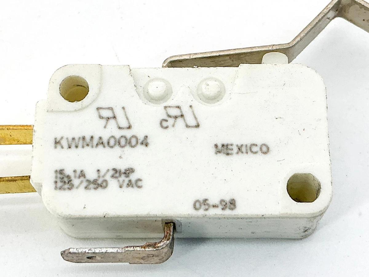 New Lot of 10 Cherry KWMA0004 Micro Switch 15.1A 1/2HP 125/250V 01-98 - No Box