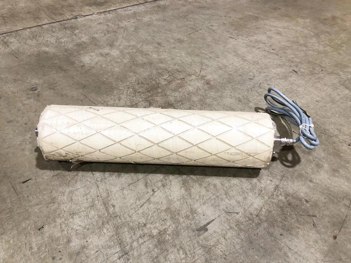 New Van Der Graaf TM127B25-410 Drum Motor 1HP 480VAC 3PH 237ft/min - No Box