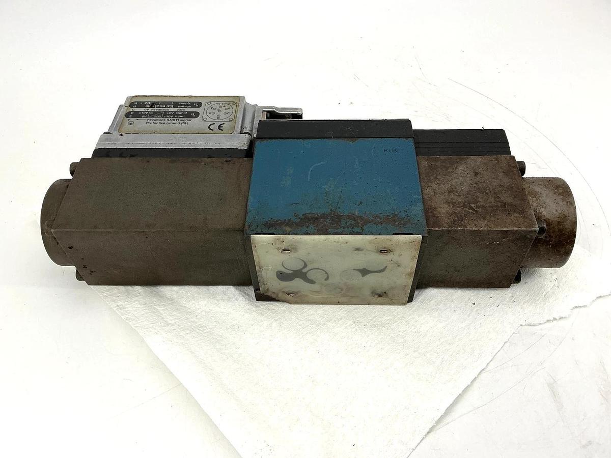 Used Bosch 0811404771 Hydraulic Valve 315bar 7-Pin 24V 4WRPE-10-E80SJ-2X/G24K0/A1M