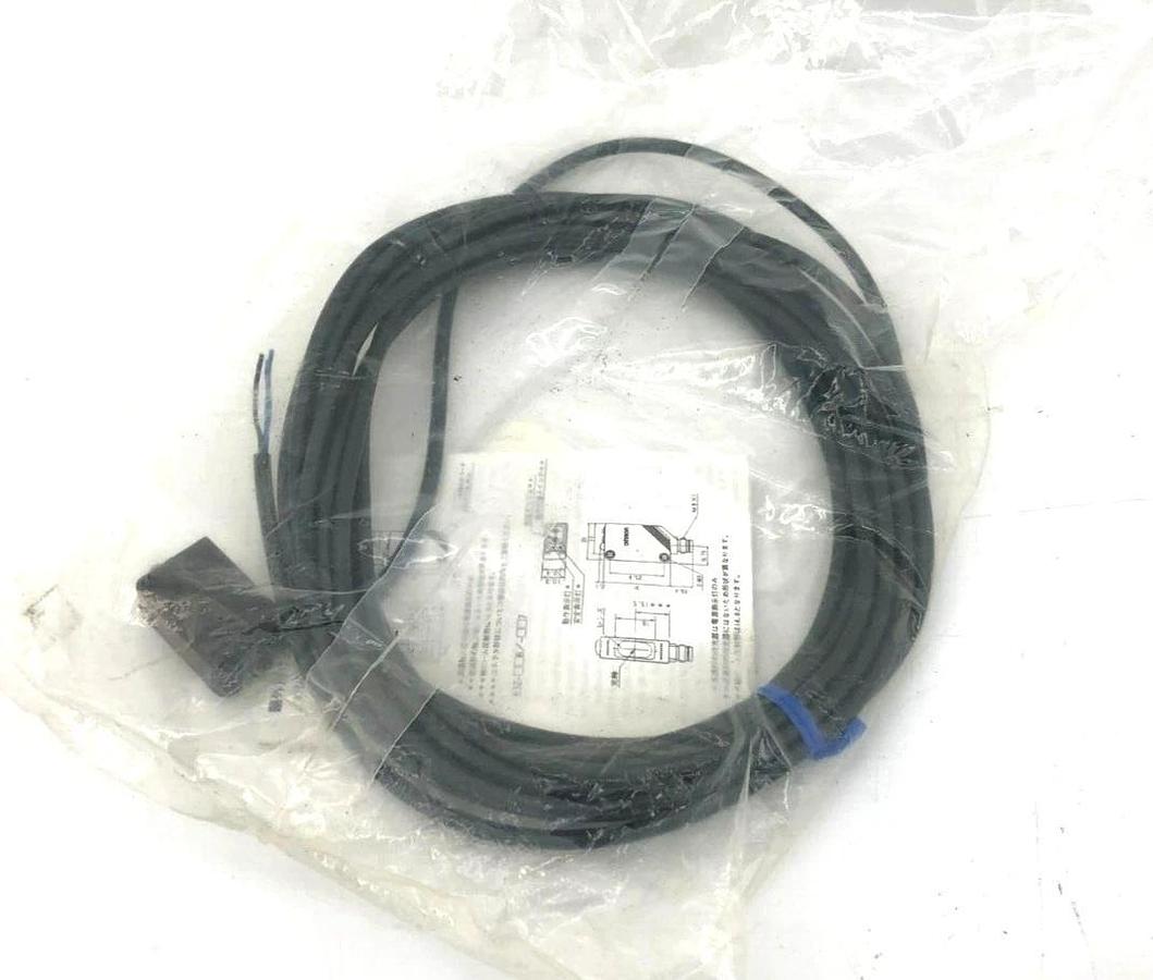 New Omron E3Z-L61 Photoelectric Switch 5M Length