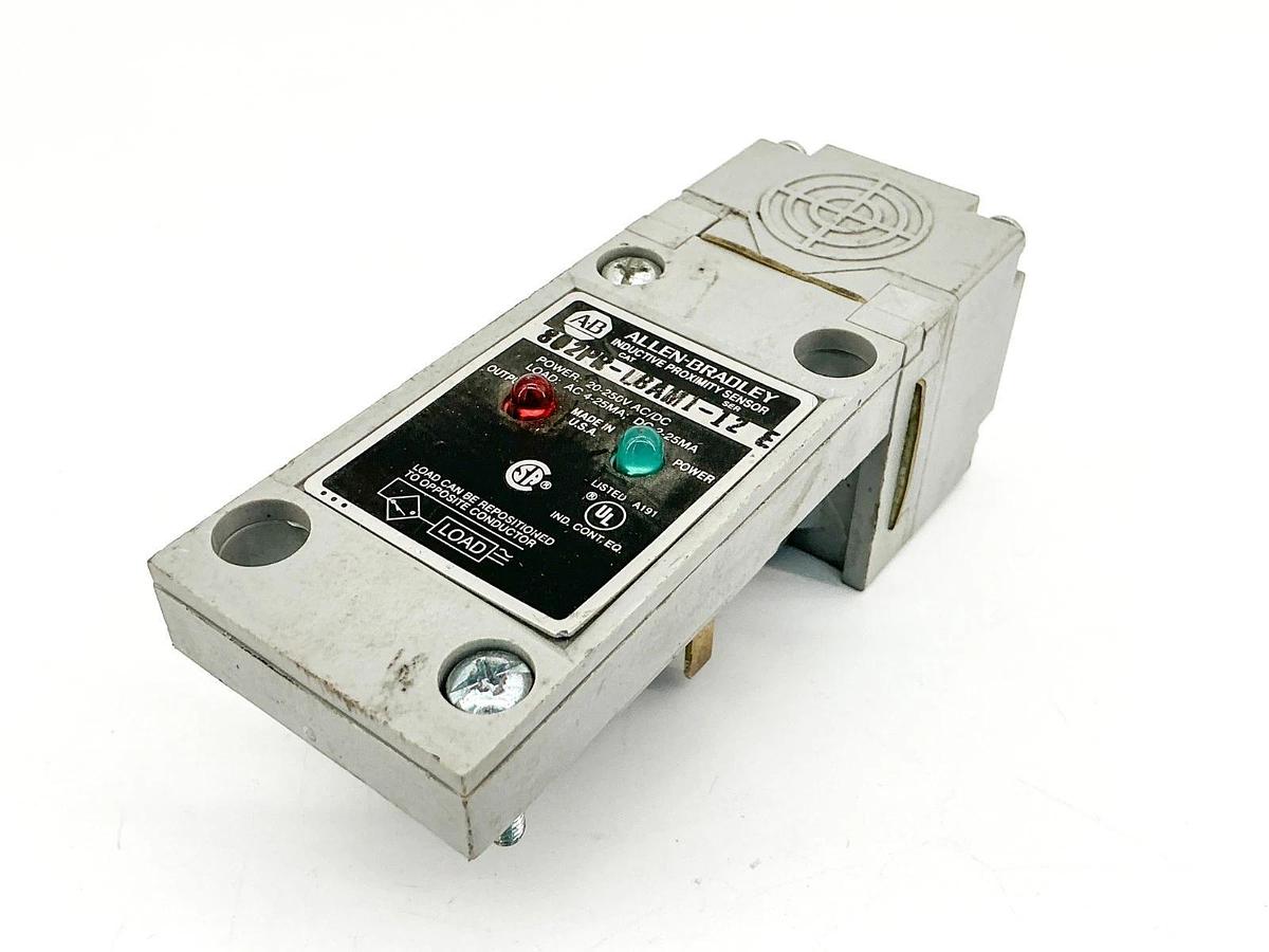 Used Allen Bradley 802PR-LBAM1-12 Inductive Proximity Switch 250V Ser.E-Missing Parts