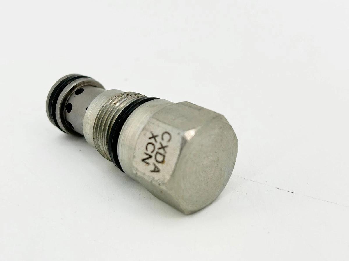 Used Lot of 2 Sun CXDA-XCN Relief Valve Series 1 20 GPM Capacity 5000PSI 1-1/4"