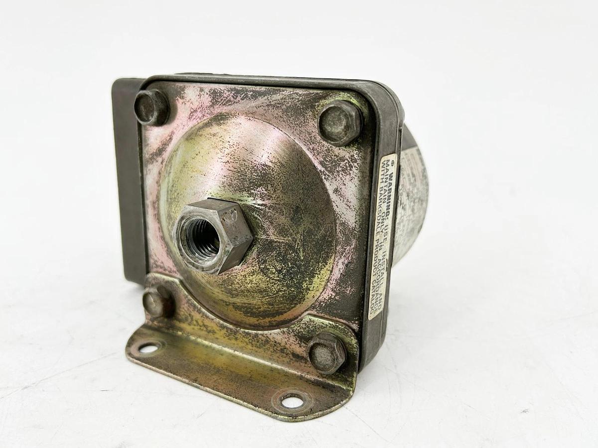 Used Barkdale D2T-A150SS Pressure Switch 1.5-150PSI 480V - Missing Parts