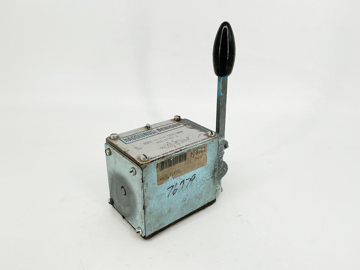 Used Denison 3D02-34-408-0304-00B1 Directional Control Valve 026-29961 0