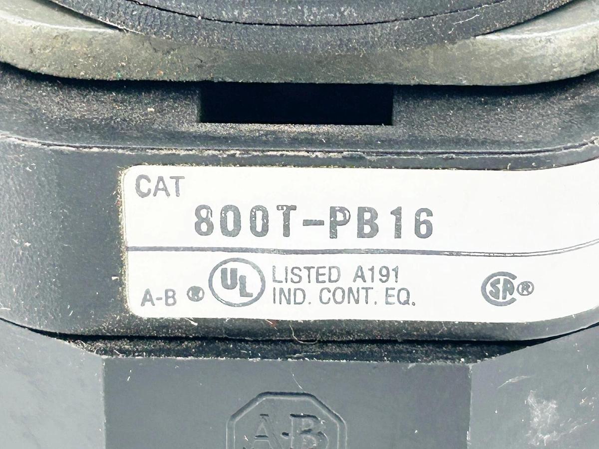 Used Allen Bradley 800T-PB16 Pushbutton 30.5M Momentary Contact Red