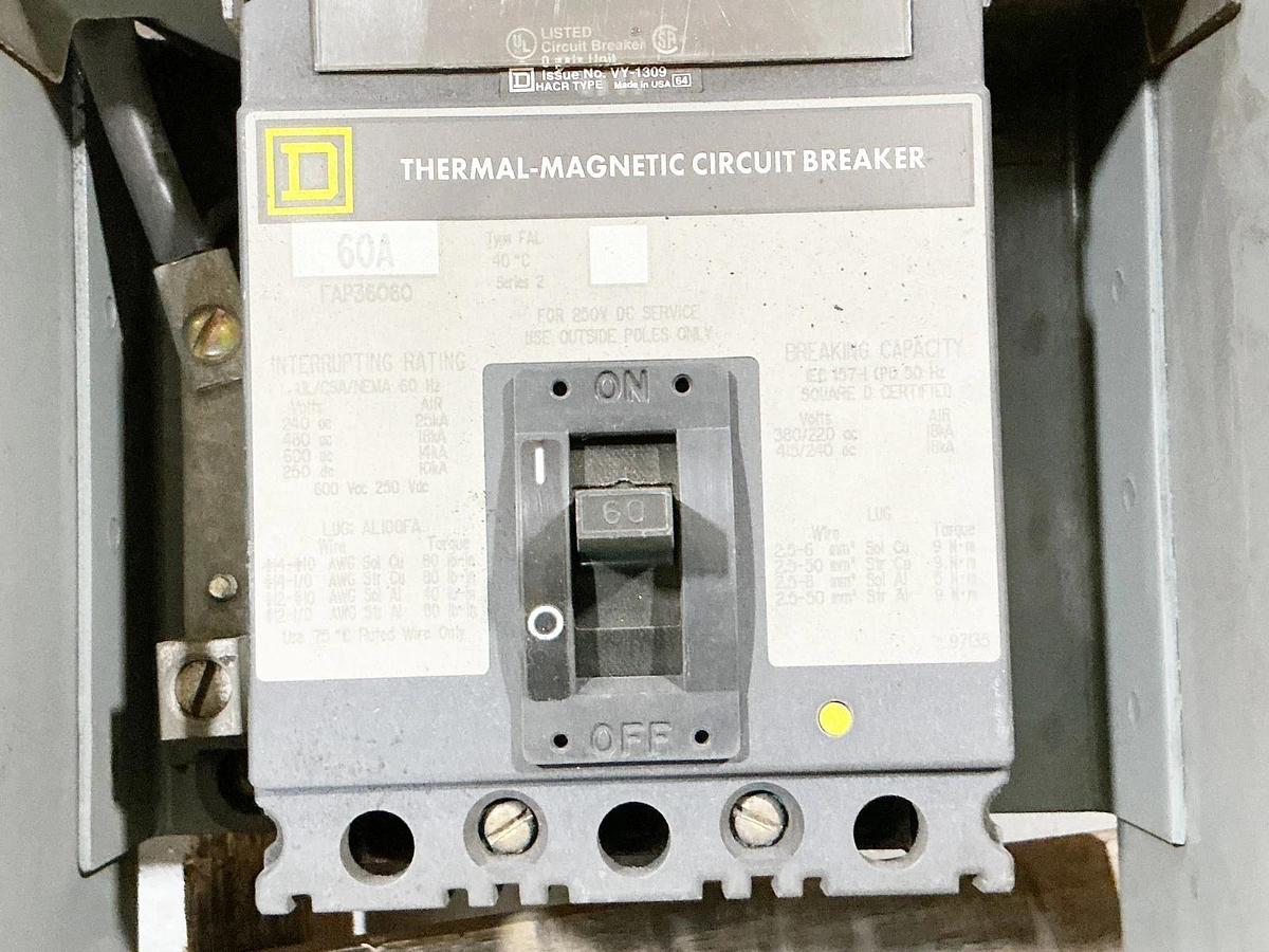 Used Square D SD75460 Circuit Breaker Plug In Unit 690V 60A series 3 3P4W
