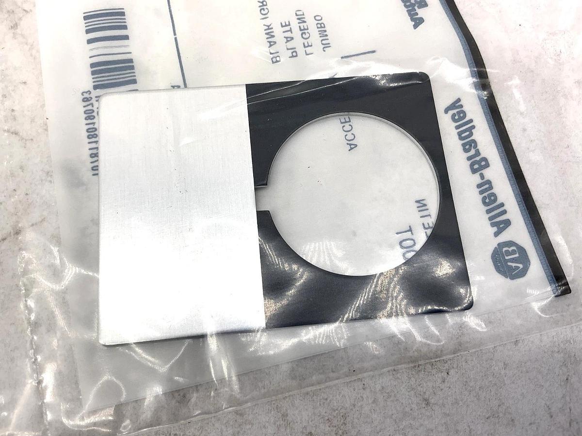 Box of 10 New Allen Bradley 800T-X559J Ser A Jumbo Legend Plate Blank Gray