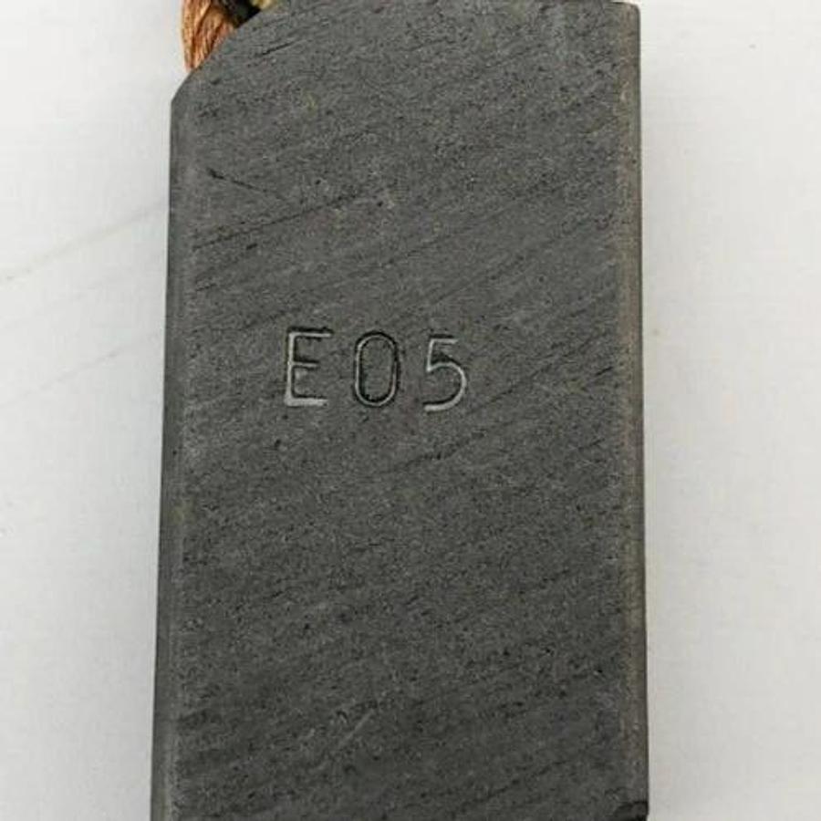 Lot of 2 New E05 Carbon Brushes