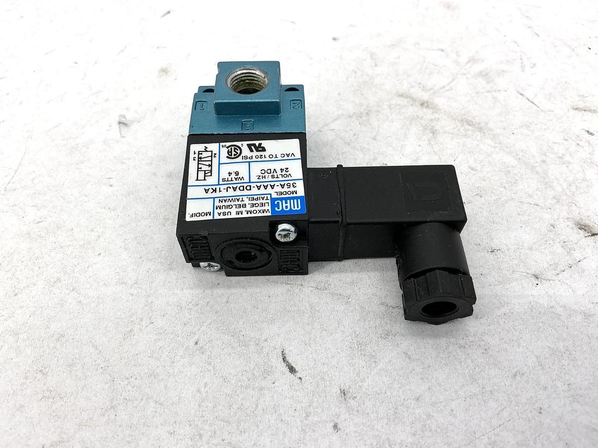 New MAC Valves 35A-AAA-DDAJ-1KA Solenoid Valve 24VDC 3-Way - No Box