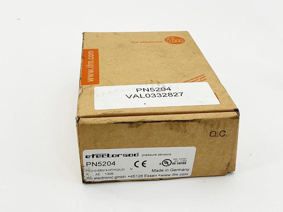 New IFM PN5204 Pressure Sensor 35VDC 250mA 1088PSI 75Bar 1/4"NPT