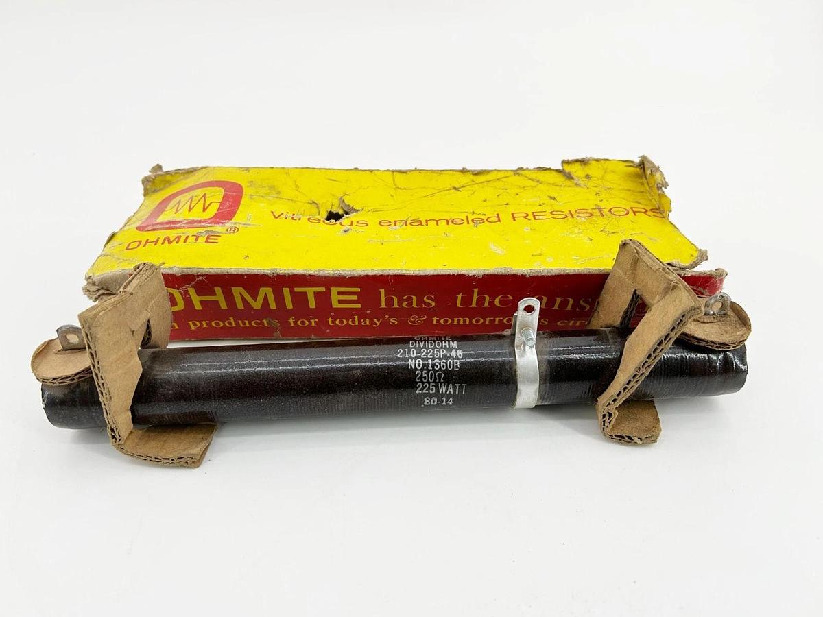 New Ohmite 210-225P-46 Resistor 100OHM 225W Enamel Variable