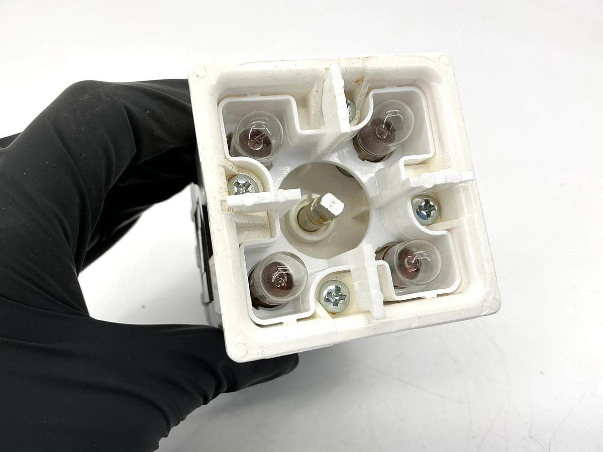 New Senasys 911ABB011BB Selector Switch Coil: 120VAC 50/60HZ MISSING KNOB No Box