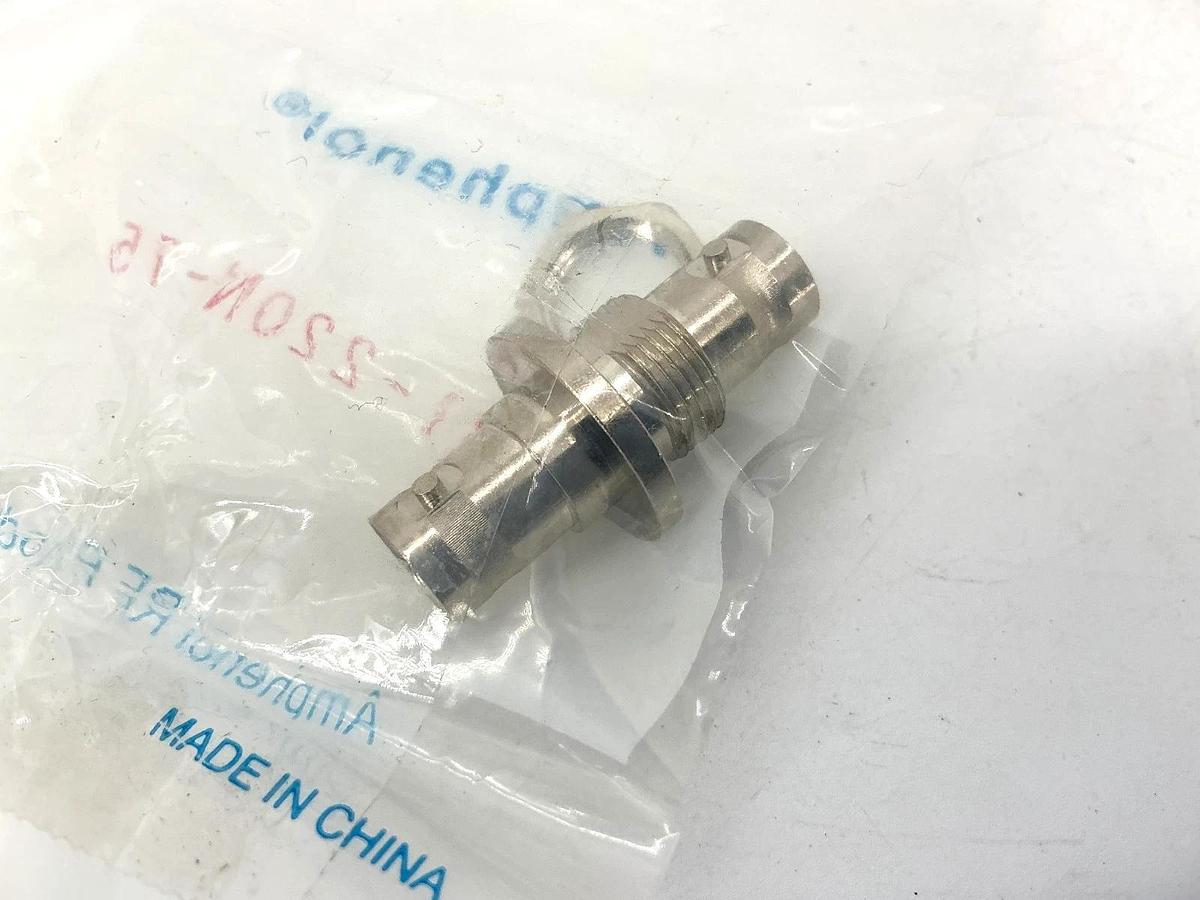 Lot of 2 New Amphenol 31-220N-75 Bulkhead Adapter 31220N75