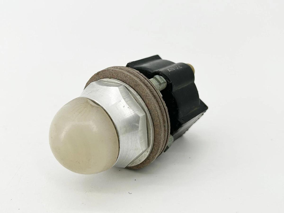 Used New Westinghouse PB1T1R Light Module 120V 50/60Hz With White Bulb Cap