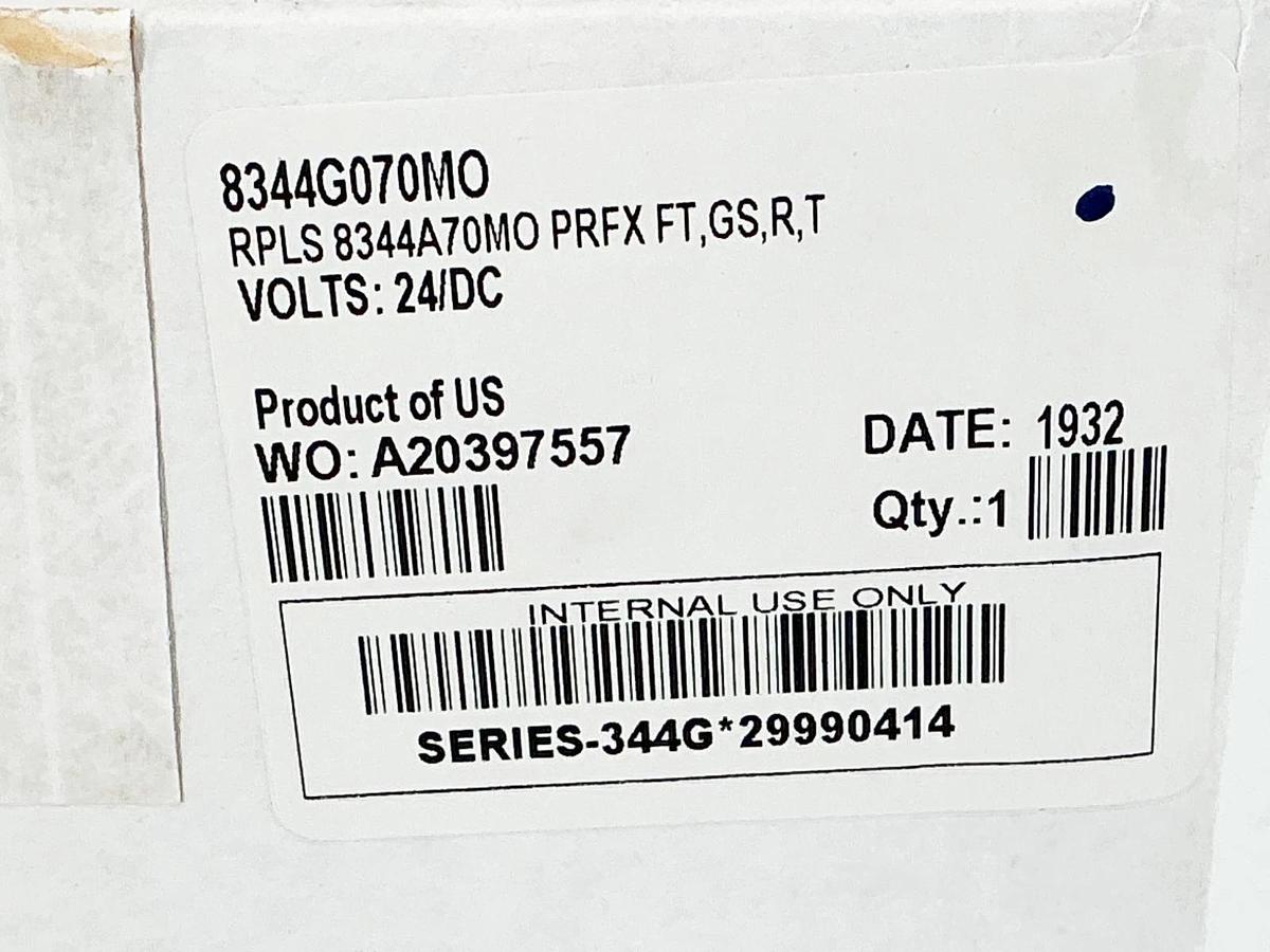 New Asco 8344G070MO 24VDC Solenoid Valve 125PSI 1/4" Pipe 11.6W